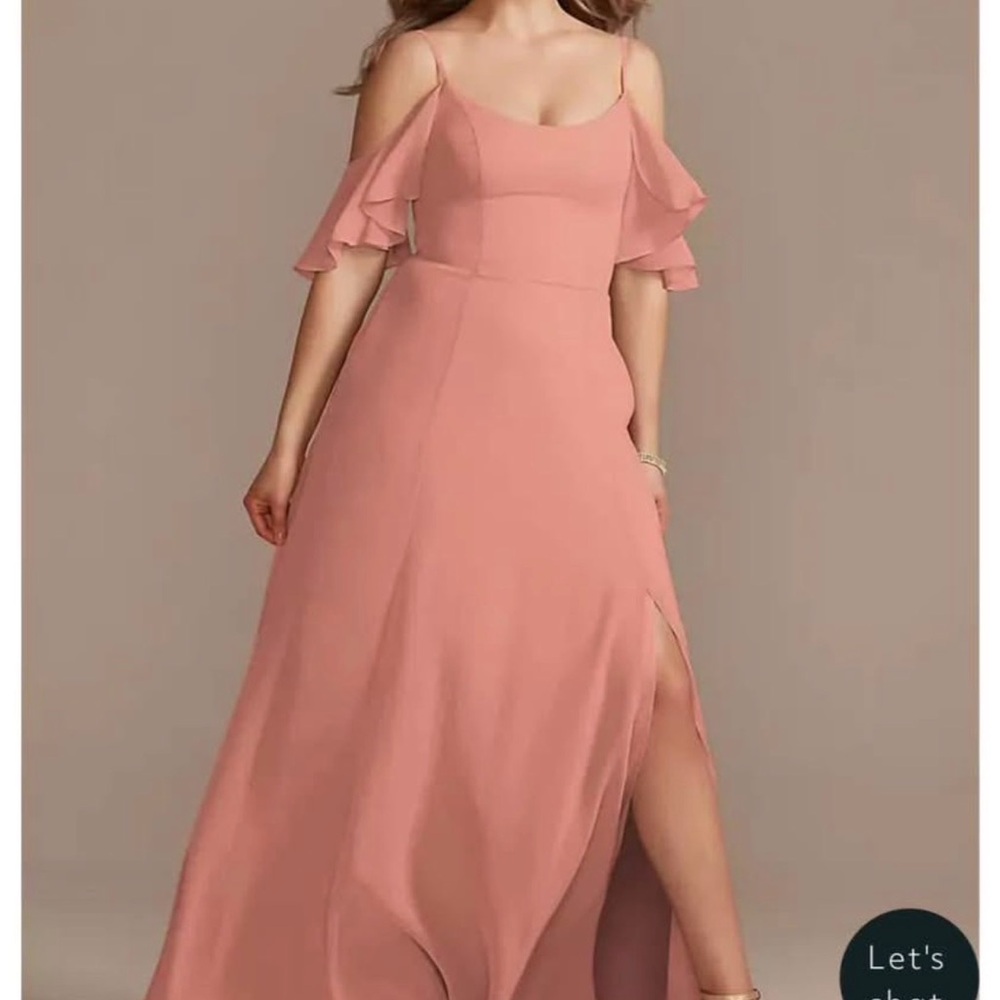 Chic Blush Cold-Shoulder Maxi Dress